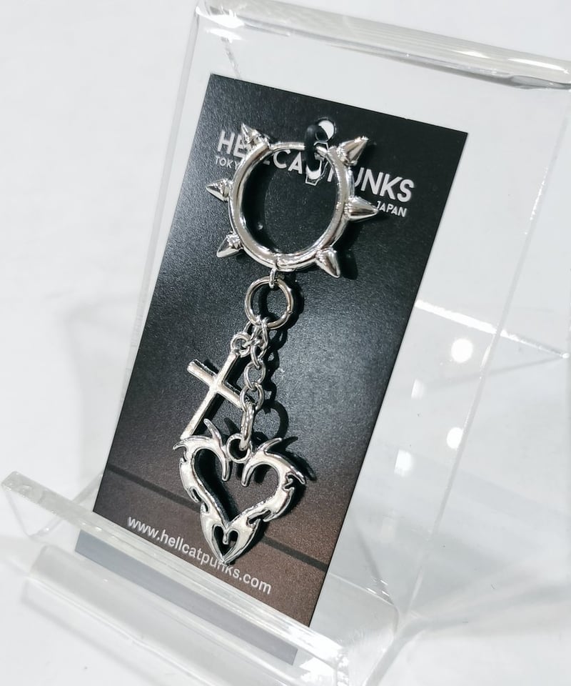 【ヘルシア】ピアス、ブラックコート HELLCATPUNKS HCP-AC-0353 ハートクロスピアス | TyCHE Ma