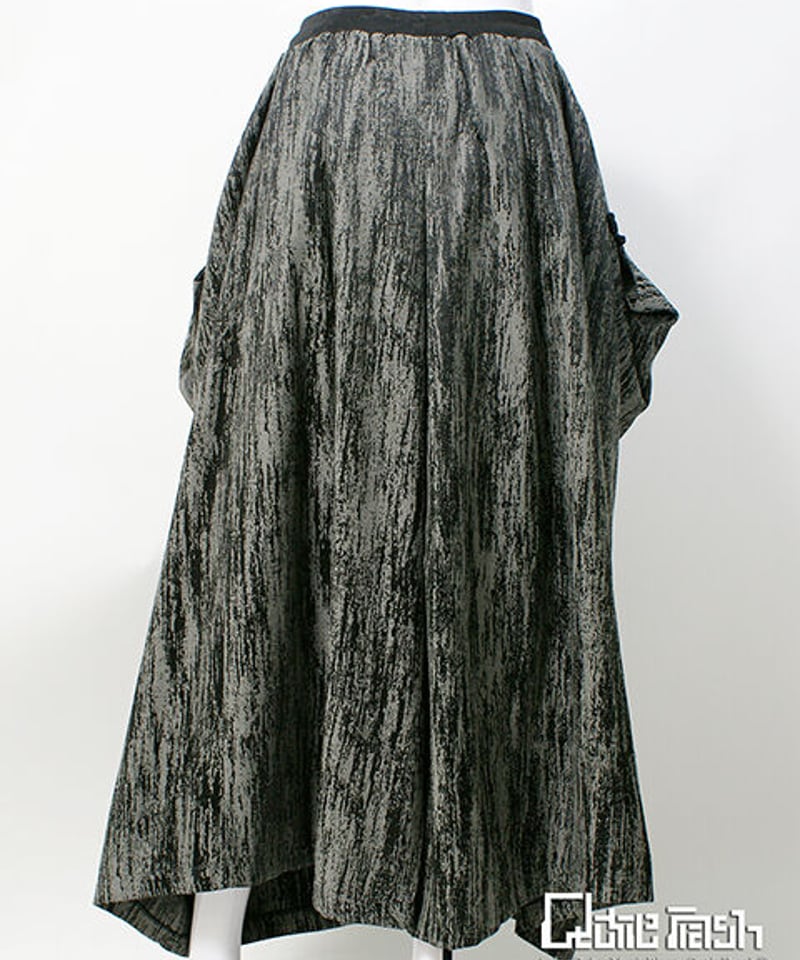 Qutie Frashドラゴン柄 バギーパンツ