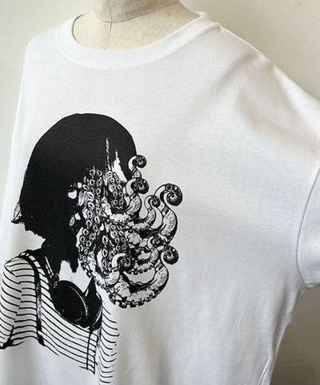hellbent-lab./ヘルベントラボ　クトゥルフなあの子 BIGシルエットTシャツ（M/L）