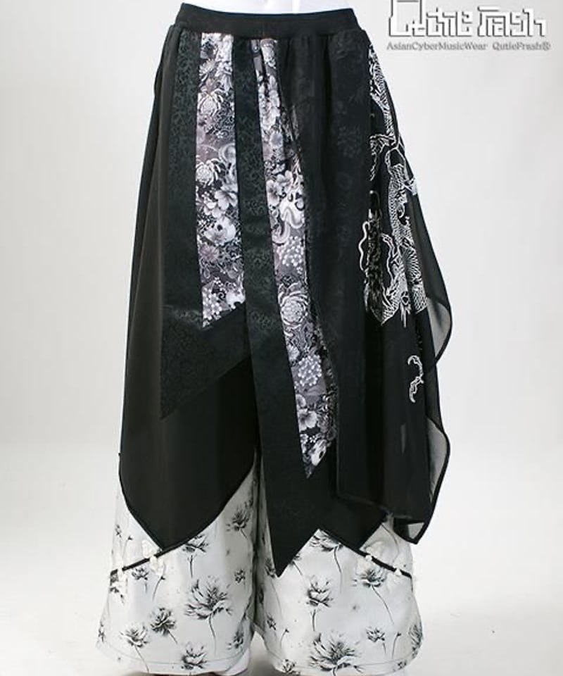 Qutie Frashドラゴン柄 バギーパンツ