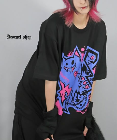 Deorart  DRTP011 オーバーサイズ・プリントTシャツ 【わるいこ】 [ネコラ NECOLA 悪魔][Deorart Record]