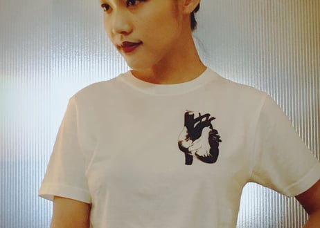 内naiiiiive部 T-shirt