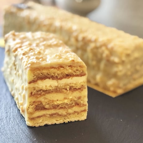 butter layer cake  / バニラ・バタークリームケーキ