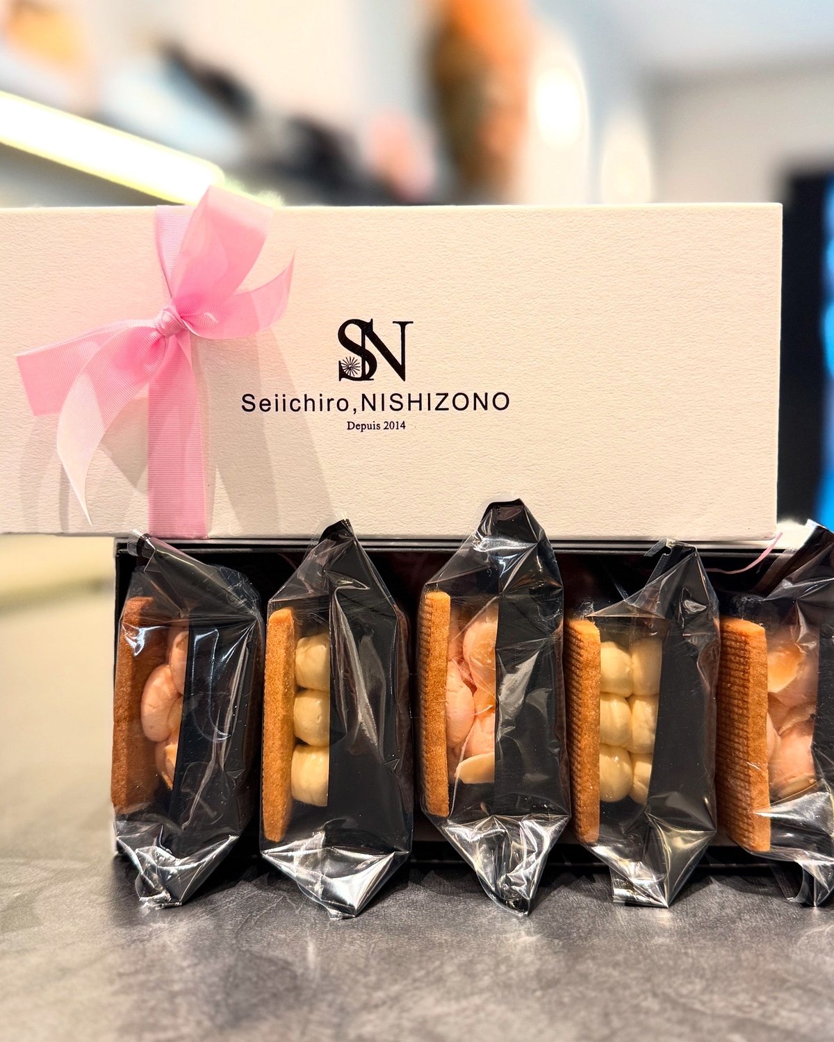 peach buttersand box🍑 | Seiichiro,NISHIZONO
