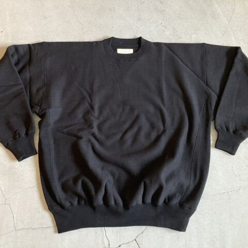 YOKO SAKAMOTO】CLASSIC SPORTS SWEATER | sunday YOKO SAKAMOTO】CLASSIC SPORTS SWEATER | sunday