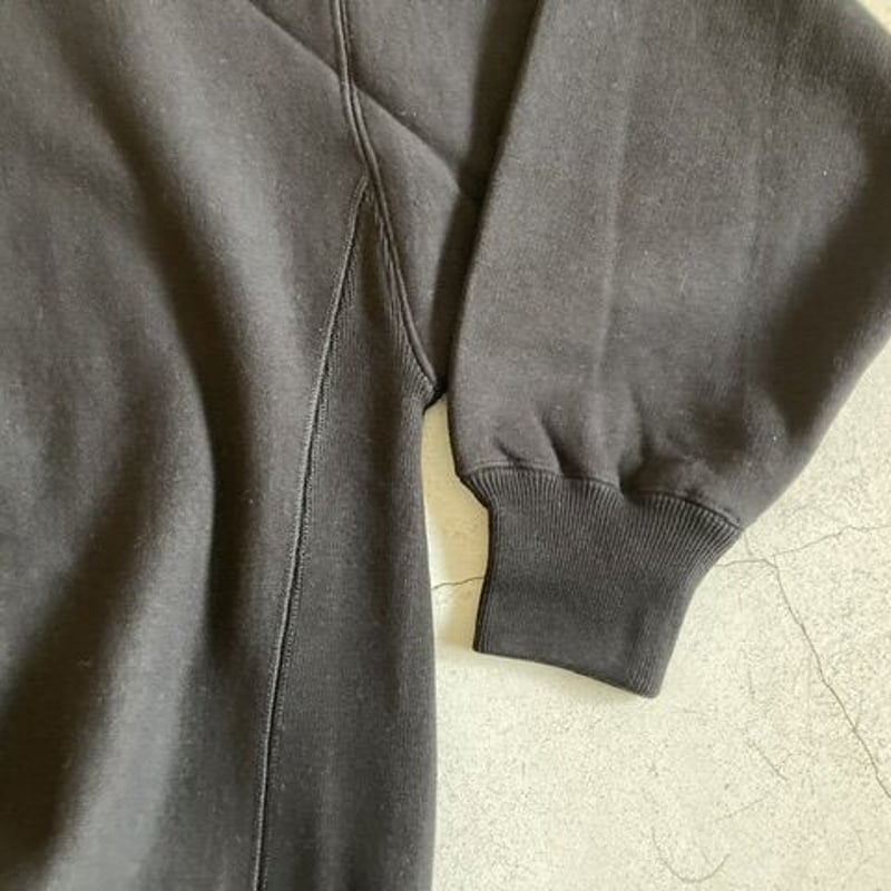 YOKO SAKAMOTO】CLASSIC SPORTS SWEATER | sunday YOKO SAKAMOTO】CLASSIC SPORTS SWEATER | sunday