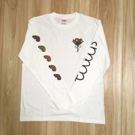 8ys  tulips ロングTシャツ