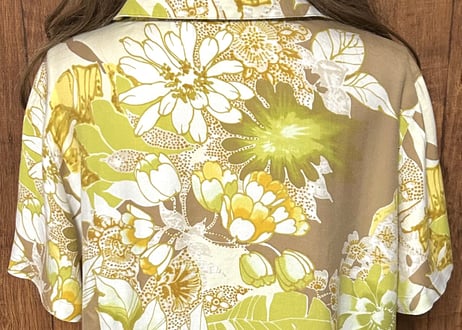 花 葉 柄シャツ 半袖 シルク レーヨン カラフル レトロ 個性的 おしゃれ かわいい かっこいい USA ヴィンテージ used vintage 古着/club723 クラブ723(N655)
