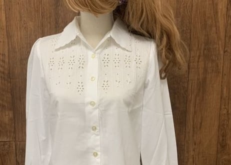 ハンガリー　ヨーロッパ　白　カットワーク　刺繍　ブラウス　長袖　ダンス　衣装　ヴィンテージ　vintage 古着/club723 (N16)