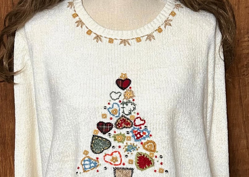 ニット セーター 白 刺繍 装飾 ハート レトロ おしゃれ 個性的 ニット セーター 白 刺繍 装飾 ハート レトロ おしゃれ 個性的