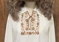 刺繍 手刺繍 ブラウス 花 小花  きなり 白 トップス ヨーロッパ レトロ カントリー チロリアン フォーク スクエア ダンス 衣装 vintage used 古着/club723(N322)