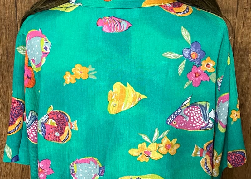 【ザラ】レーヨン サテン 花柄 フラワー 半袖シャツ カラフル 光沢 M 紺×緑 ザラ】レーヨン サテン 花柄 フラワー 半袖シャツ カラフル 光沢