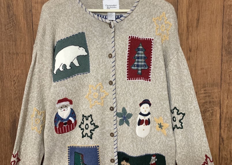 【海外輸入】 ニット クリスマス アグリー 刺繍 ベージュ カーデ セーター トップス