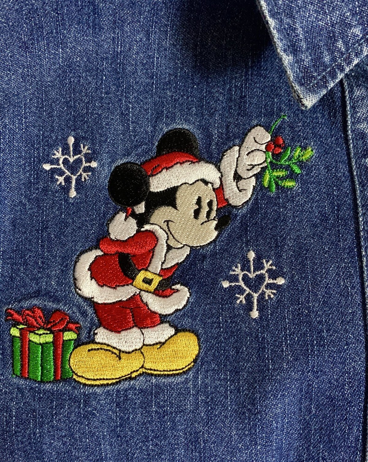 Disney 刺繍デニムシャツ ミッキー ミニー クリスマス ビッグサイズ