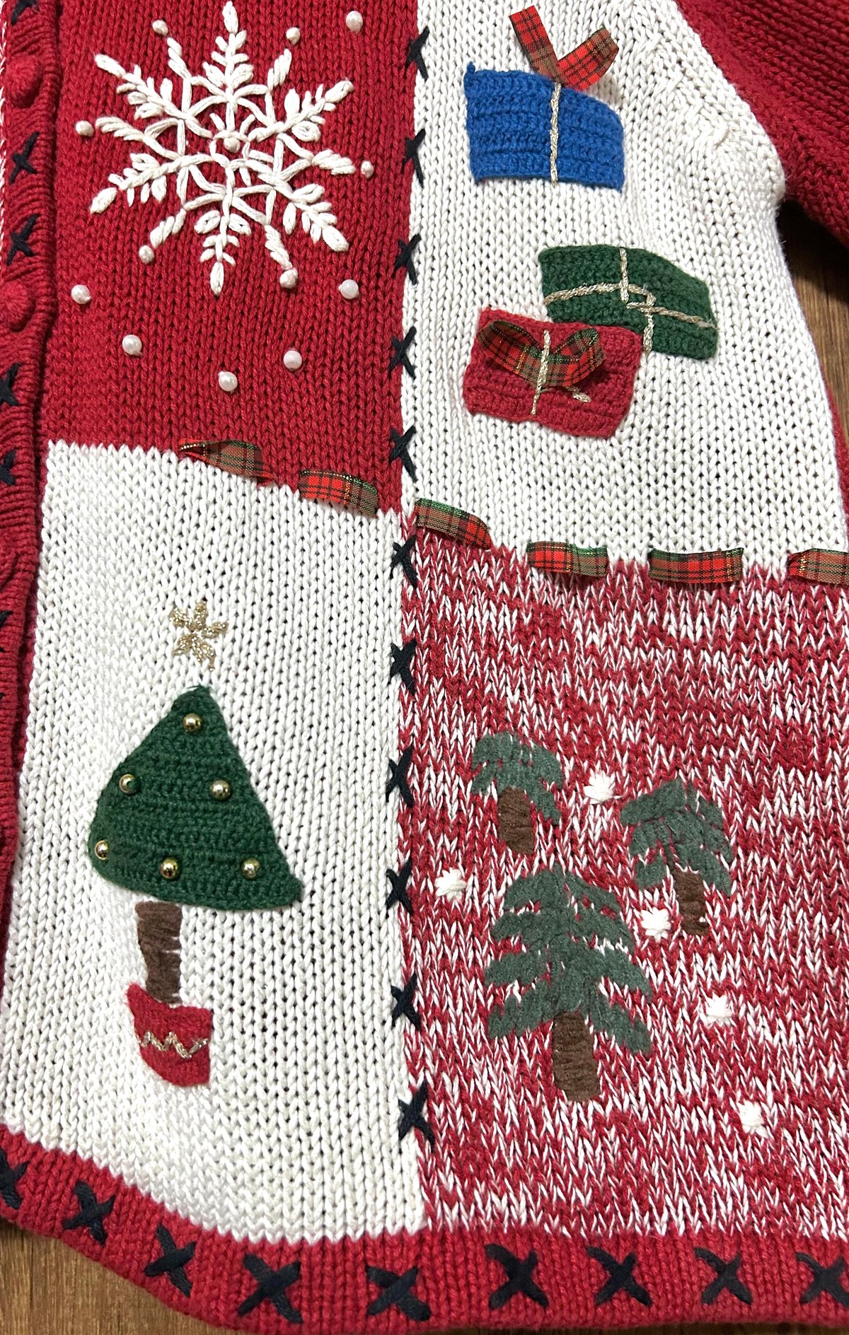 クリスマス アグリー ニット カーディガン カーデ 赤 刺繍 スノーマン