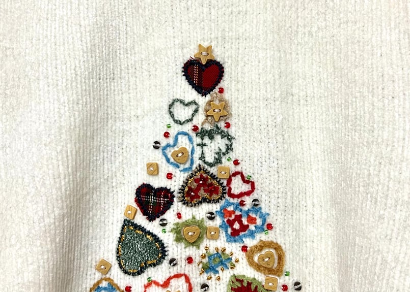 ニット セーター 白 刺繍 装飾 ハート レトロ おしゃれ 個性的 ニット セーター 白 刺繍 装飾 ハート レトロ おしゃれ 個性的
