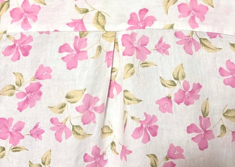 花柄 シャツ 半袖 白 ピンク カラフル レトロ カントリー ガーリー 個性的 おしゃれ かわいい USA ヴィンテージ used vintage 古着/club723 クラブ723(N665)