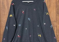 スウェット トレーナー 刺繍 花 グレー 濃グレー カラフル レトロ カントリー おしゃれ かわいい ヴィンテージ vintage used 古着/club723 クラブ723(N770)