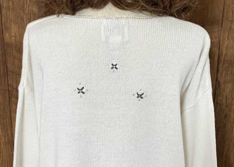 クリスマス アグリー セーター ニット カーデ 白 刺繍 手刺繍 ツリー