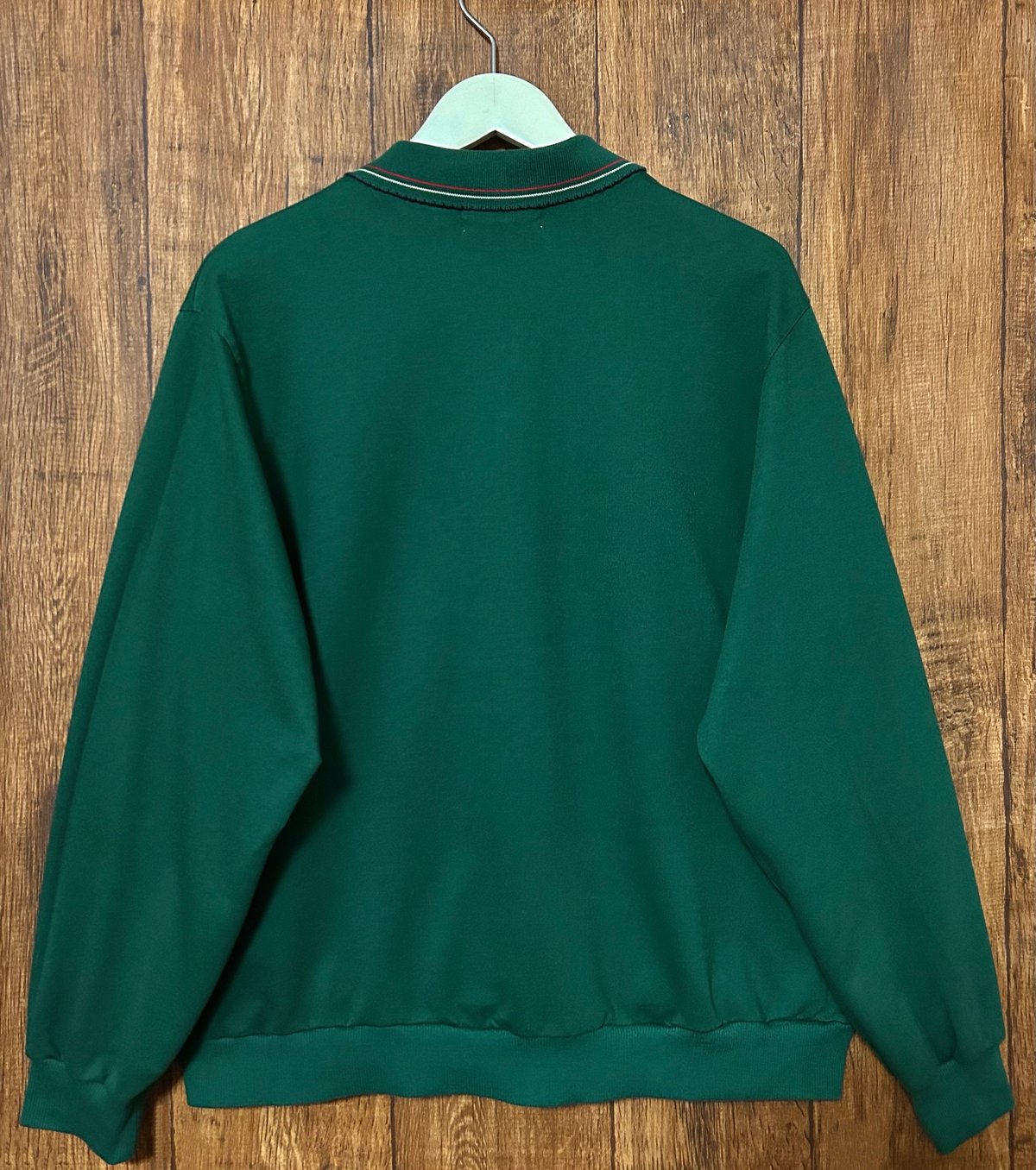 刺繍 スウェット トレーナー 襟付き グリーン 深緑 鳥 リンゴ 花