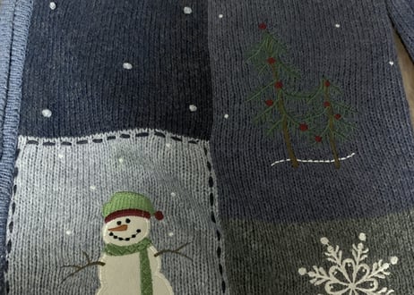 クリスマス アグリー セーター ニット カーデ 水色 ブルー 雪だるま スノーマン 刺繍 カントリー レトロ 個性的 カラフル かわいい vintage used 古着/club723(N353)