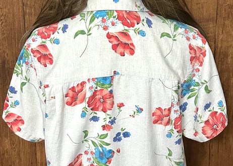 花 柄 シャツ 半袖 カラフル レトロ カントリー ガーリー 個性的 おしゃれ かわいい USA ヴィンテージ used vintage 古着/club723(N527)