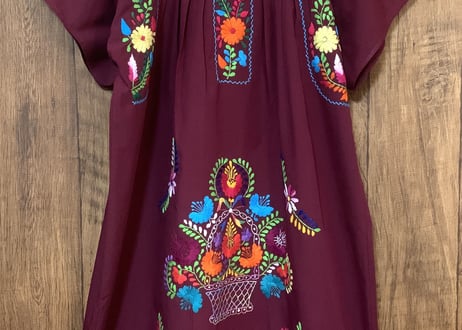 メキシカン ワンピース エスニック ヒッピー 花 刺繍 手刺繍 カラフル エンジ ボルドー メキシコ USA ヴィンテージ vintage 古着/ club723 (N407)
