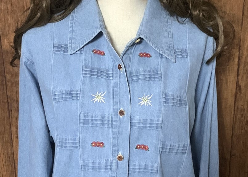 ビンテージ 80s フリンジ 花 ラメ 刺繍 特殊 長袖 デニム シャツ 希少 デニム シャツ 刺繍 花 小花 大きめ 大きい ゆったり 長袖