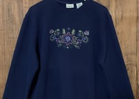 刺繍 スウェット スエット トレーナー 花 紺 ネイビー 長袖 レトロ カントリー チロリアン 個性的 おしゃれ USA ヴィンテージ vintage used 古着/club723(N393)