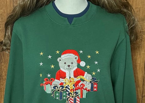 クリスマス スウェット トレーナー くま テディベア 刺繍 サンタ プレゼント 星 緑 グリーン かわいい ヴィンテージ vintage used 古着/club723 クラブ723(N591)