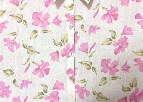 花柄 シャツ 半袖 白 ピンク カラフル レトロ カントリー ガーリー 個性的 おしゃれ かわいい USA ヴィンテージ used vintage 古着/club723 クラブ723(N665)