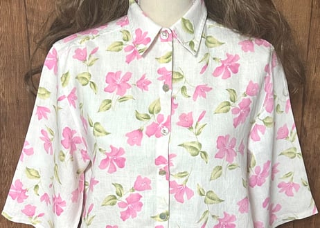 花柄 シャツ 半袖 白 ピンク カラフル レトロ カントリー ガーリー 個性的 おしゃれ かわいい USA ヴィンテージ used vintage 古着/club723 クラブ723(N665)