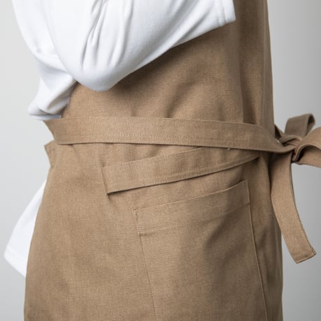 コットンデニムエプロン（ユニセックス）／COTTON DENIM APRON (UNISEX)