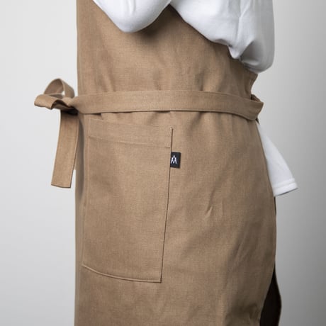 コットンデニムエプロン（ユニセックス）／COTTON DENIM APRON (UNISEX)