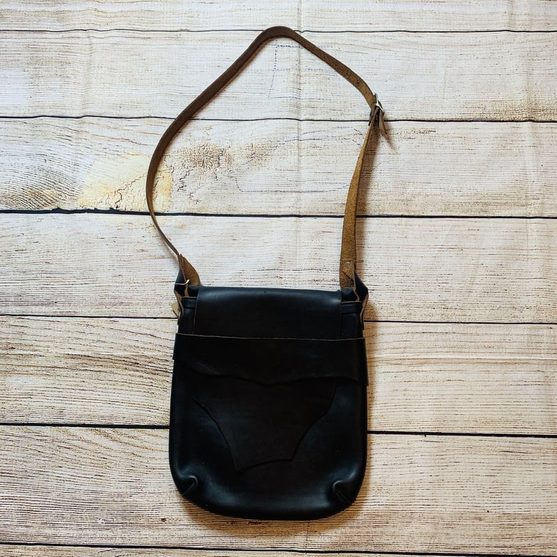 fernand leather kelly pouch L | Gim Knit Gallery