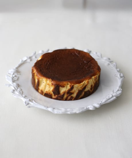 ＜クール便＞バスクチーズケーキ（6月18日～24日発送・店頭受取分）