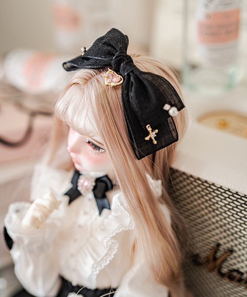 新作★Dior カチューシャ　全5種 Dior カチューシャ ヘッドバンド 新作 - メルカリ