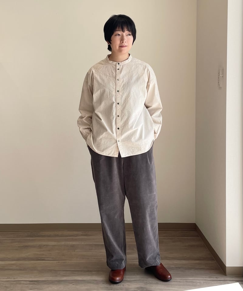 新品 タグ付き】LOHEN ハイスタンドブラウス ブラック タグ付き 新品