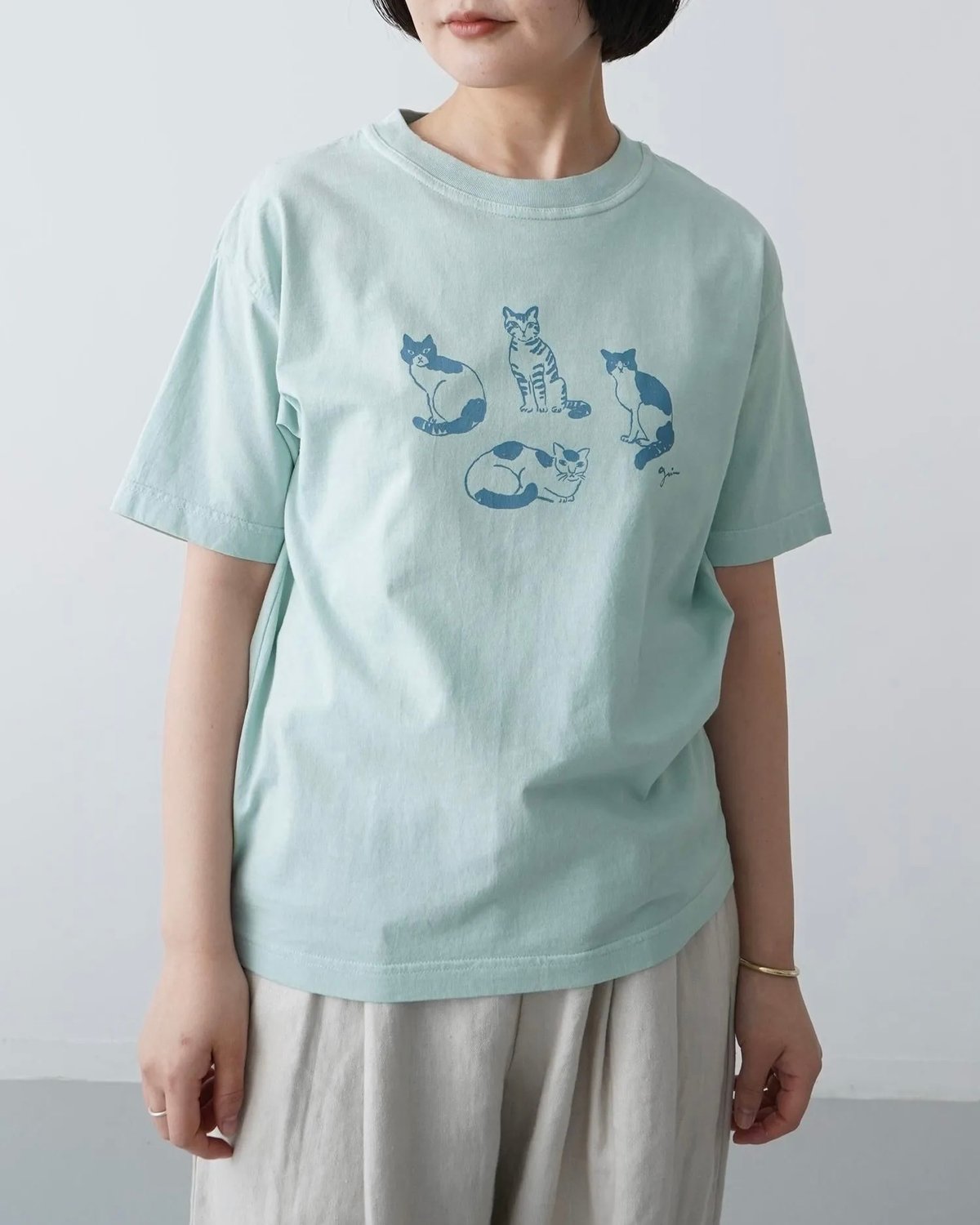 grin オーガニックエーゲ海天竺 friendsプリントTシャツ | NOON MOON