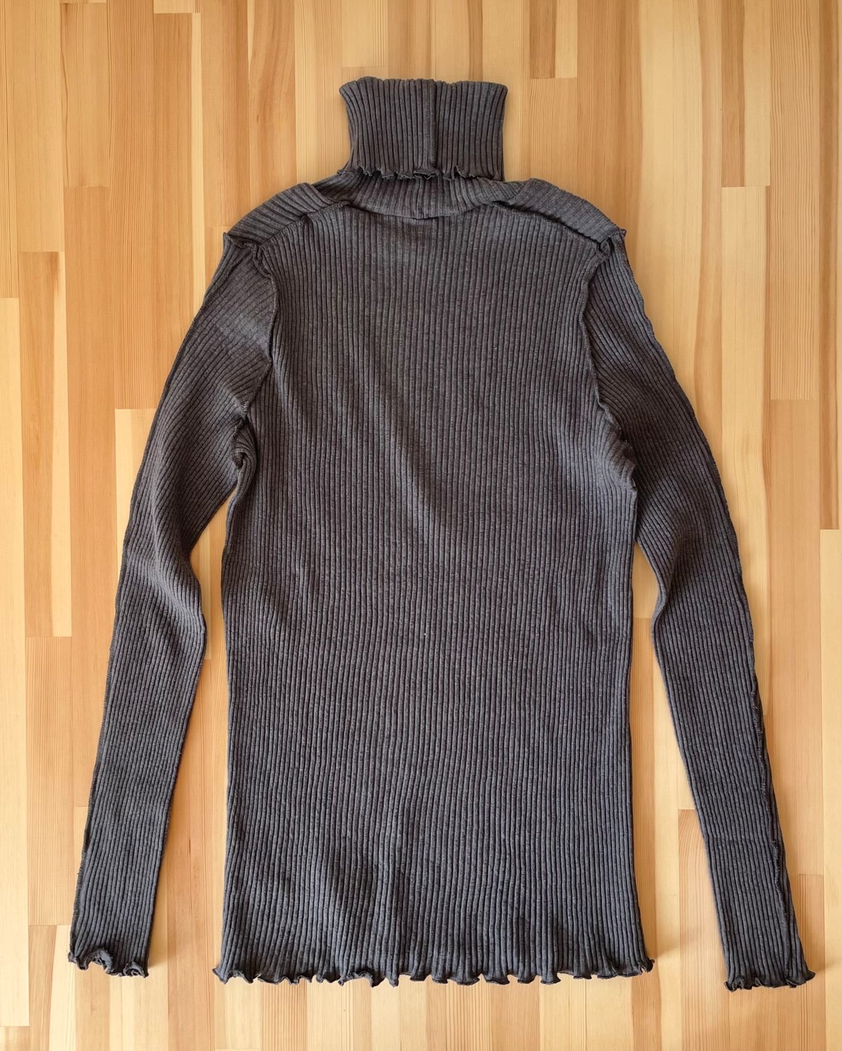 OUVERT ヤク/コットン サイドシームレス タートルネックプルオーバー