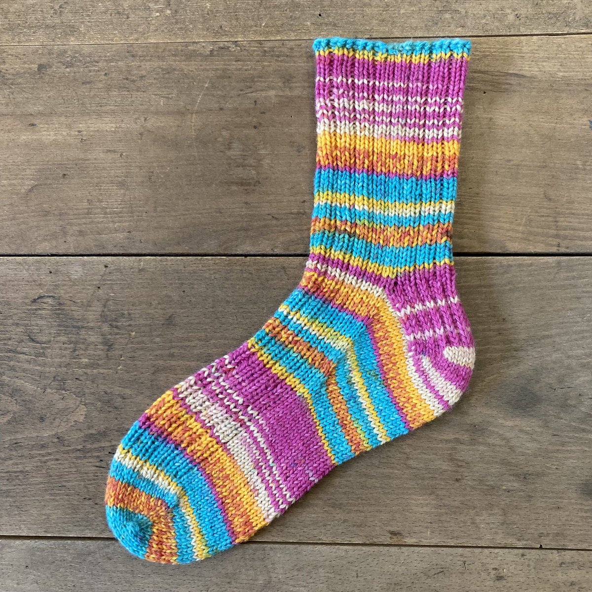 紫色リブ編みニットソックス 紫色リブ編みニットソックス 2×1リブソックス|casita | RETRO GIRL ONLINE