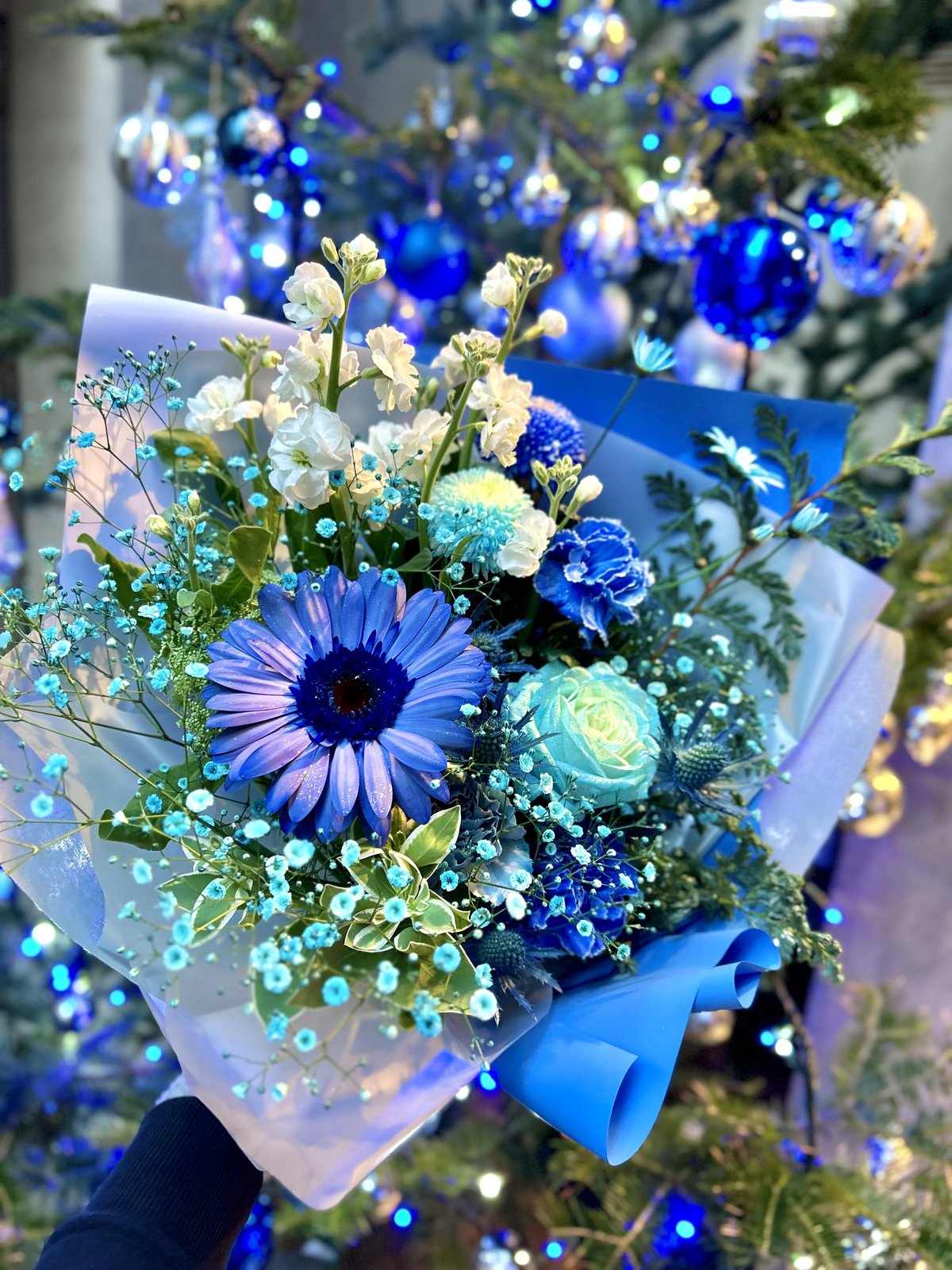 季節のブーケ-M- ¥6000+送料 | UTSUWA FLOWER