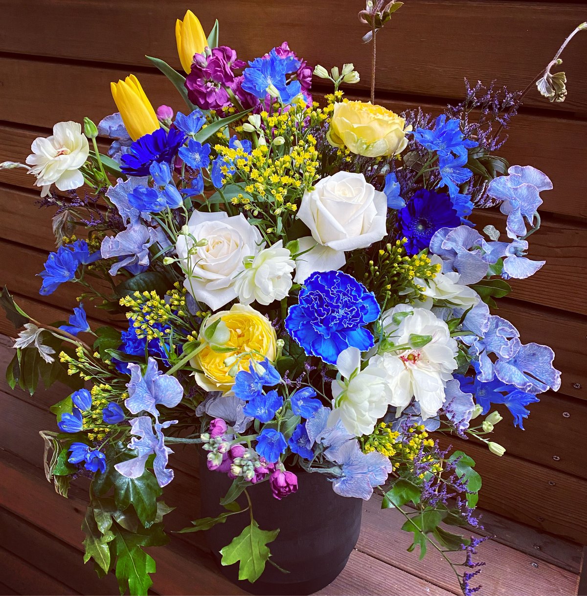 季節のアレンジ¥9,900+送料 | UTSUWA FLOWER 季節のアレンジ¥9,900+送料 | UTSUWA FLOWER