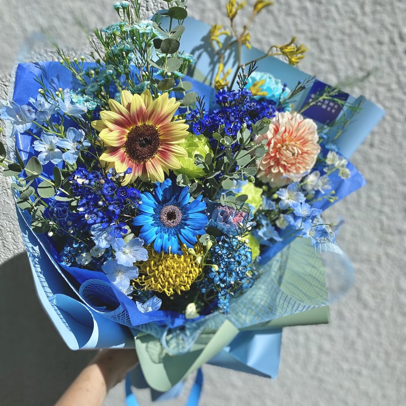 季節のブーケ-M- ¥6000+送料 | UTSUWA FLOWER