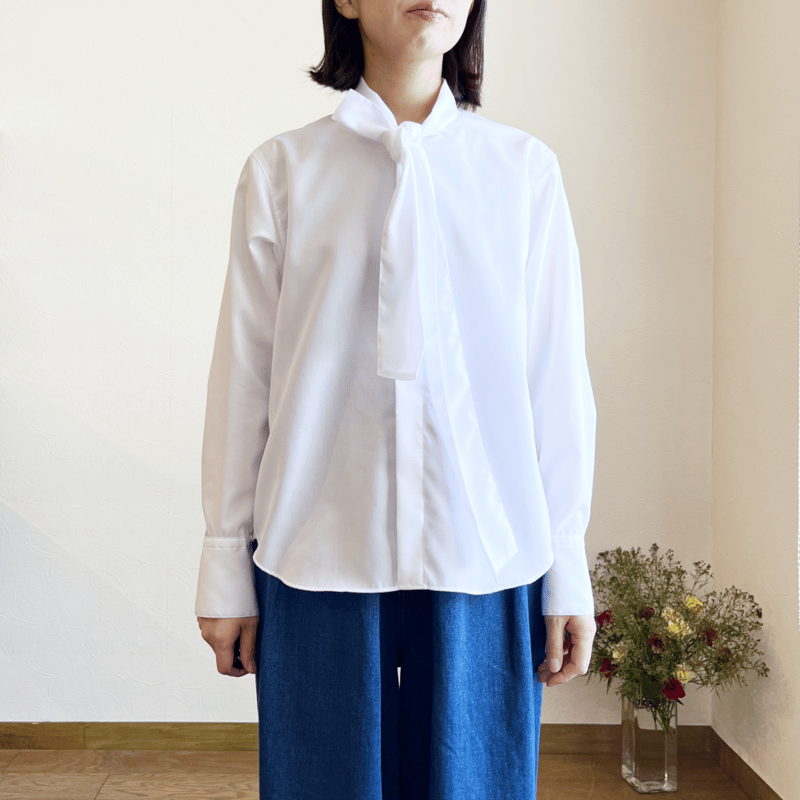 美品 マカフィー トゥモローランド コットンブロードボウタイブラウス 洗える 美品 マカフィー トゥモローランド コットンブロードボウタイ