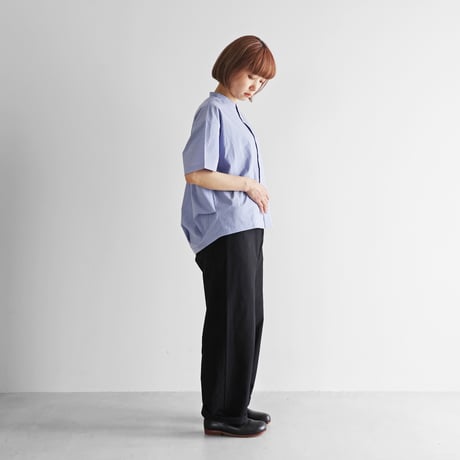 HUIS.  5分袖オーガニックコットンバンドカラーコクーンブラウス（藤色）U026