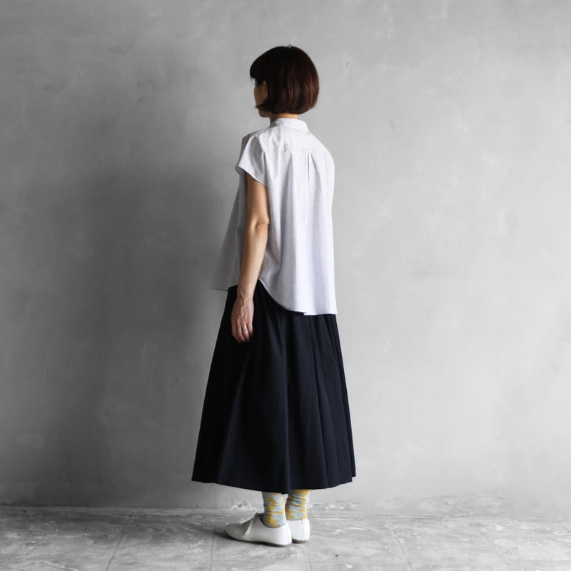 HUIS. コードレーンフレンチスリーブワイドブラウス（トップ糸グレー