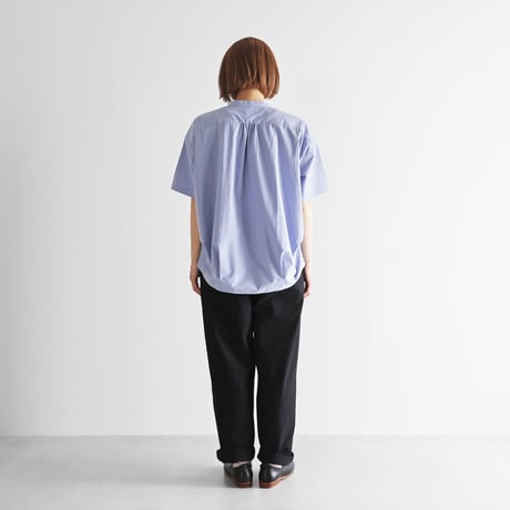 HUIS.  5分袖オーガニックコットンバンドカラーコクーンブラウス（藤色）U026