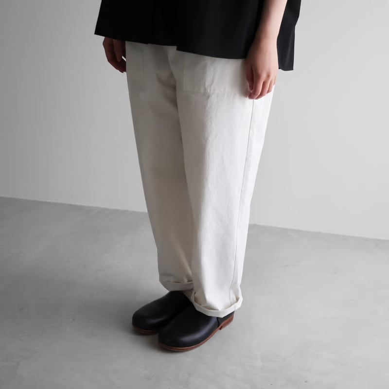 HUIS 先染めバフクロスイージーワークパンツ（オフホワイト）507 HUIS. 先染めバフクロスイージーワークパンツ（オフホワイト）【ユニ