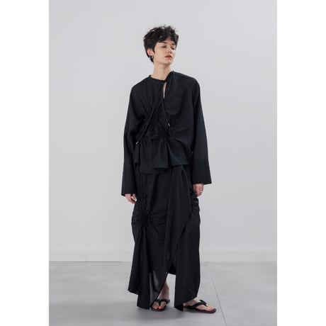 [TA-SK0035]"BUMPY" SHAPED SHOULDER STRAP SKIRT